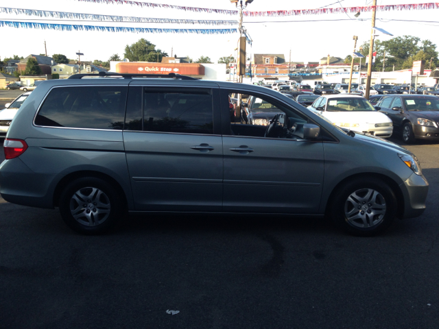 Honda Odyssey Open-top MiniVan