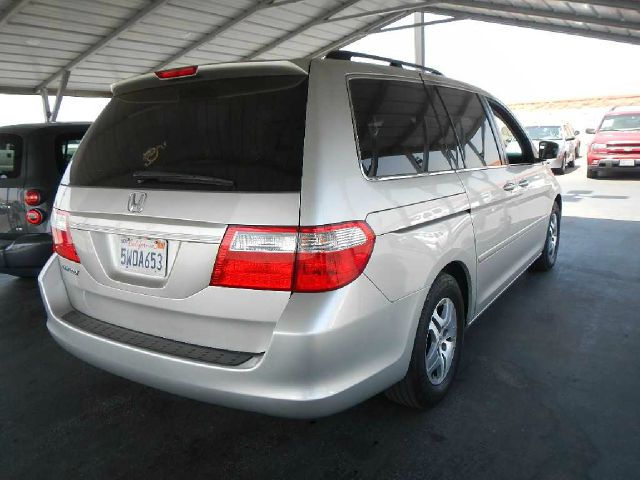 Honda Odyssey 2007 photo 7