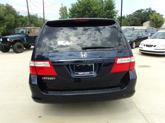 Honda Odyssey 2007 photo 3