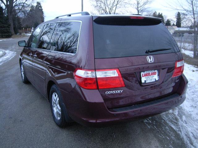 Honda Odyssey 2007 photo 2