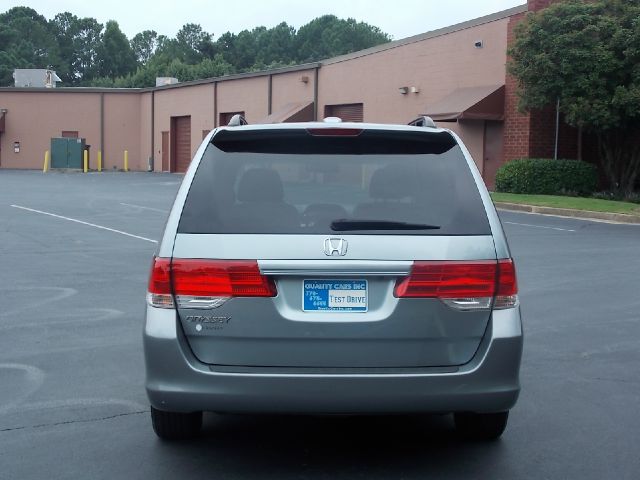 Honda Odyssey 2008 photo 2