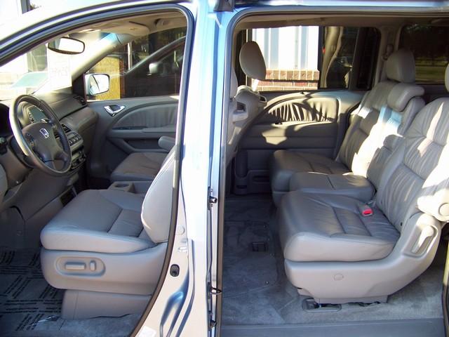 Honda Odyssey 2008 photo 4