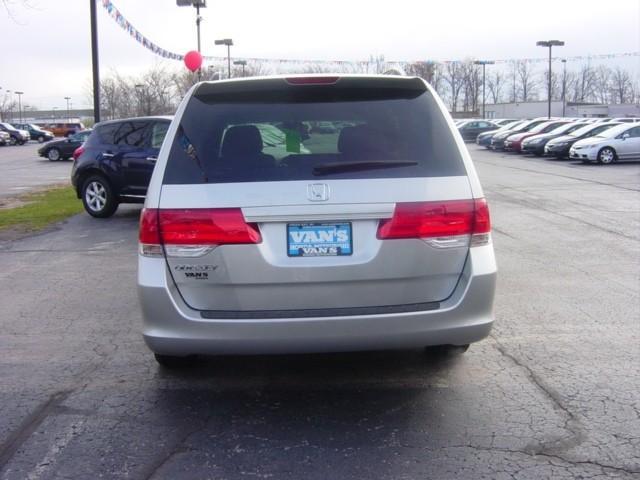 Honda Odyssey 2009 photo 3