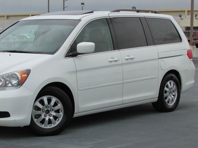 Honda Odyssey 2009 photo 3