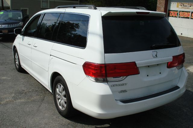 Honda Odyssey 2009 photo 3