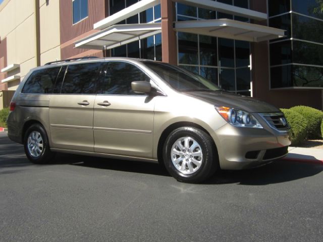 Honda Odyssey 2010 photo 1