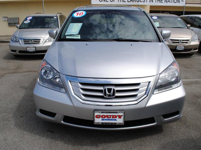 Honda Odyssey 2010 photo 1