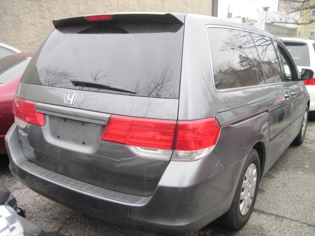 Honda Odyssey 2010 photo 3