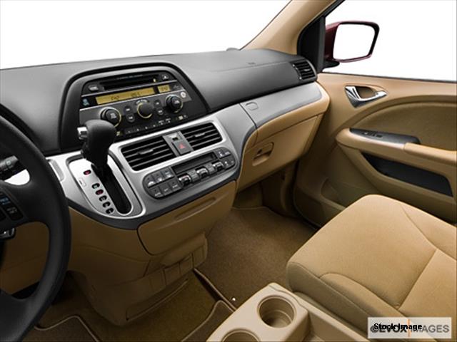 Honda Odyssey 2010 photo 5