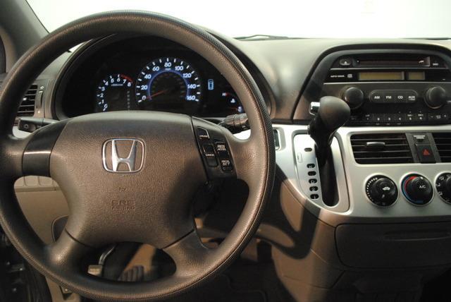 Honda Odyssey 2010 photo 29