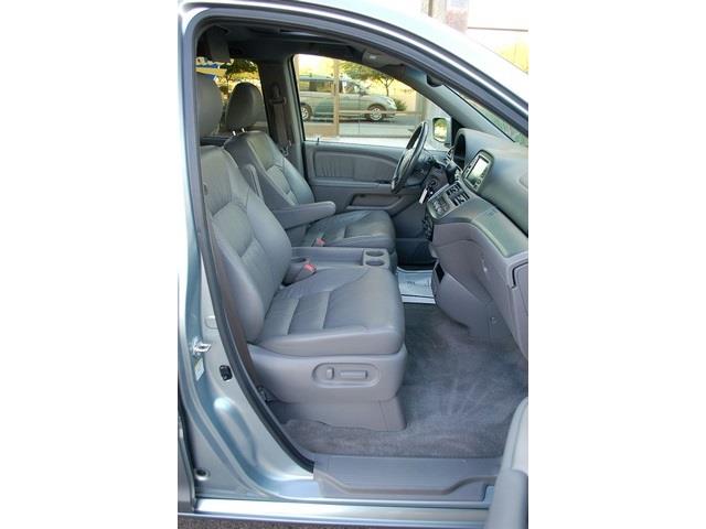 Honda Odyssey 2010 photo 1