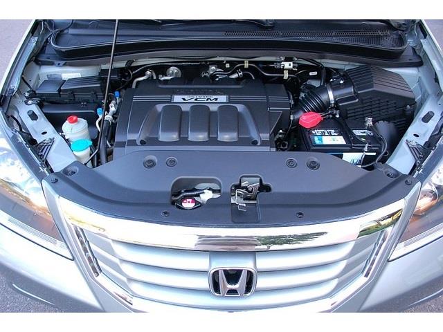 Honda Odyssey 2010 photo 11