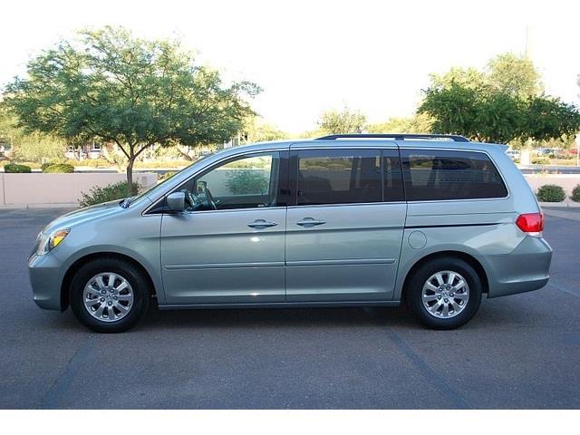 Honda Odyssey 2010 photo 17