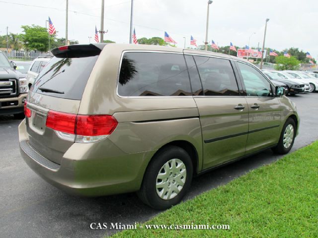 Honda Odyssey 2010 photo 6