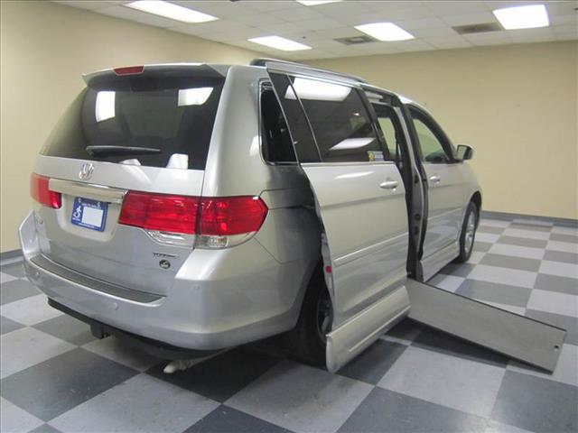 Honda Odyssey 2010 photo 14