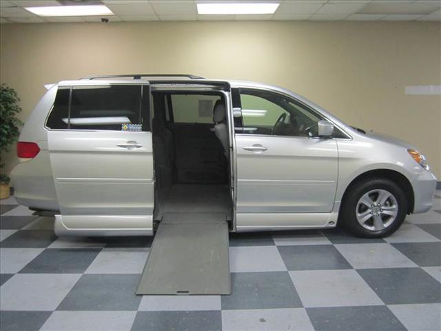 Honda Odyssey 2010 photo 16