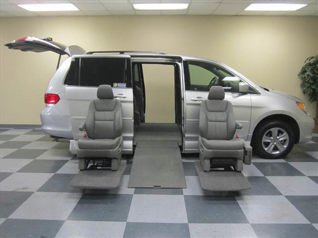 Honda Odyssey 2010 photo 20