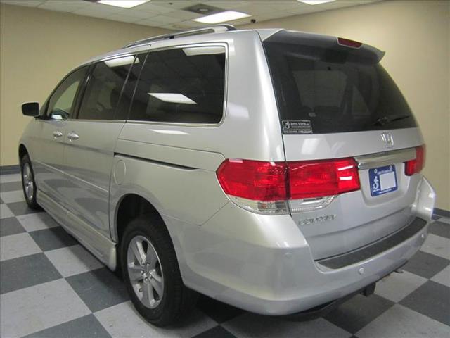 Honda Odyssey 2010 photo 7