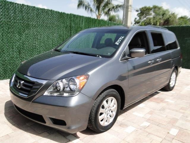 Honda Odyssey 2010 photo 3