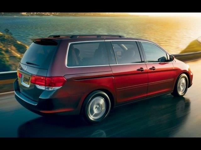 Honda Odyssey 2010 photo 4