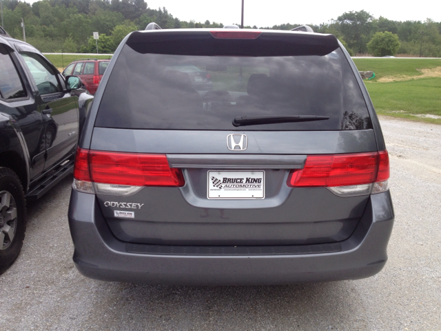 Honda Odyssey LS 2WD MiniVan