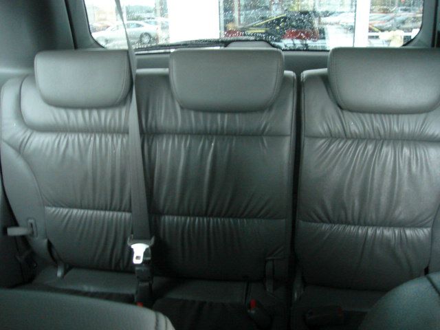 Honda Odyssey 2010 photo 3