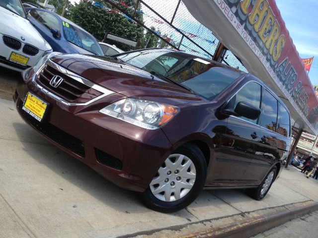 Honda Odyssey 2010 photo 1