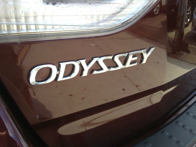 Honda Odyssey 2010 photo 6