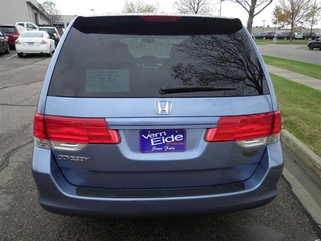 Honda Odyssey 2010 photo 4