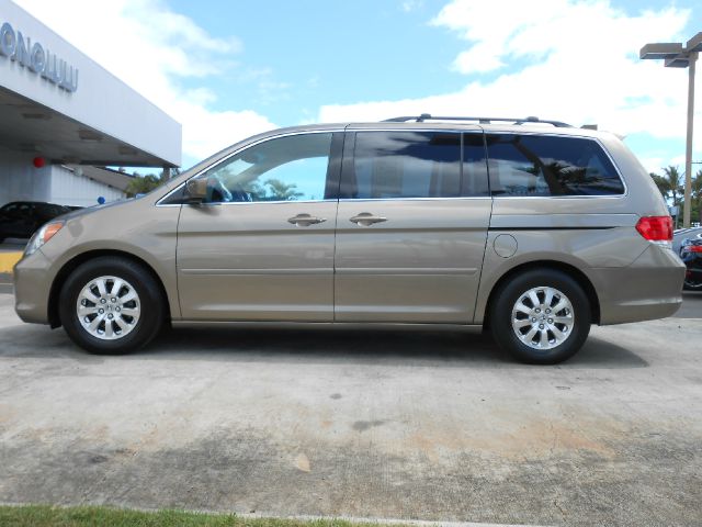 Honda Odyssey 2010 photo 4