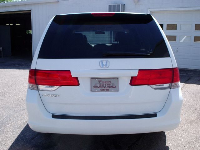 Honda Odyssey 2010 photo 3