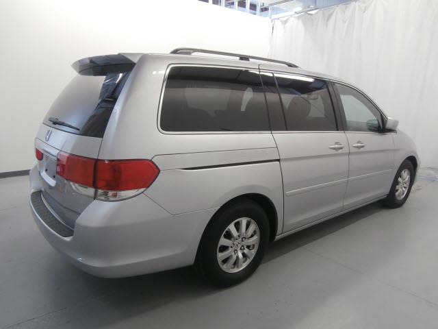 Honda Odyssey LS 2WD MiniVan