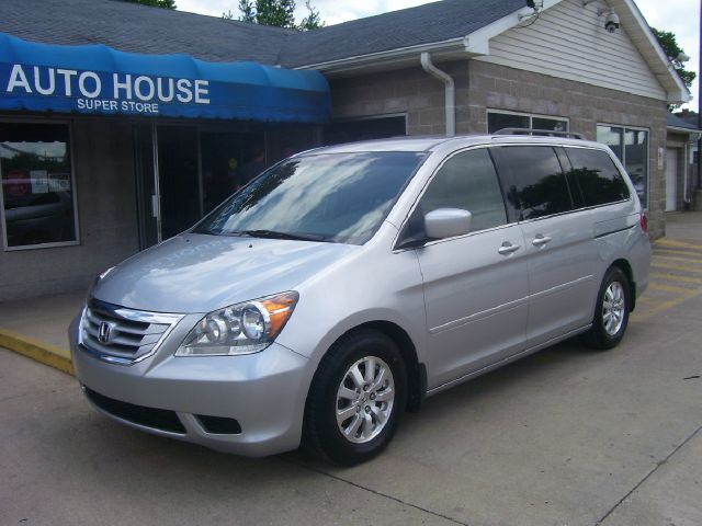 Honda Odyssey 2010 photo 1