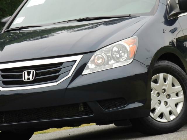 Honda Odyssey 2010 photo 3