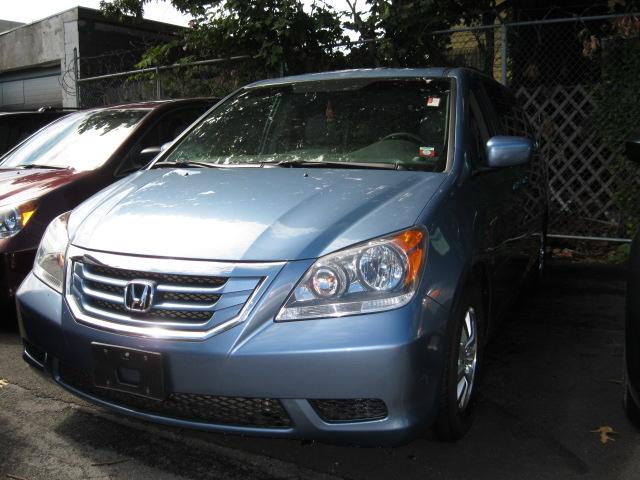 Honda Odyssey 2010 photo 3