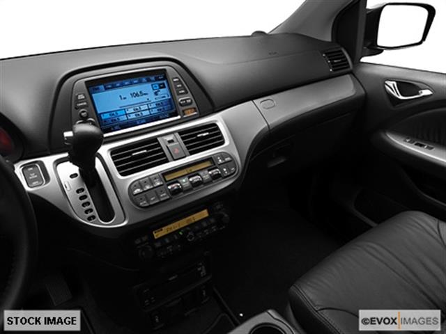 Honda Odyssey 2010 photo 1