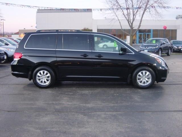 Honda Odyssey 2010 photo 1