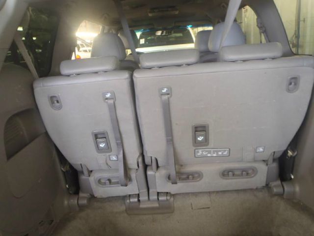 Honda Odyssey 2010 photo 6