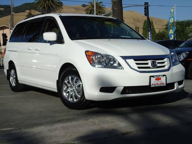 Honda Odyssey 2010 photo 1