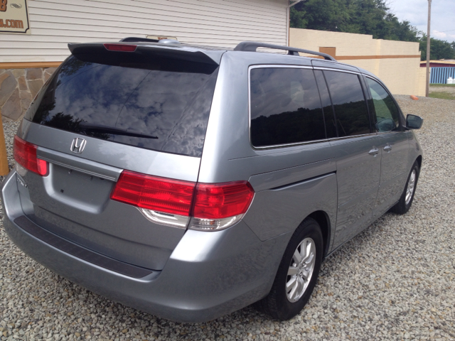 Honda Odyssey 2010 photo 4