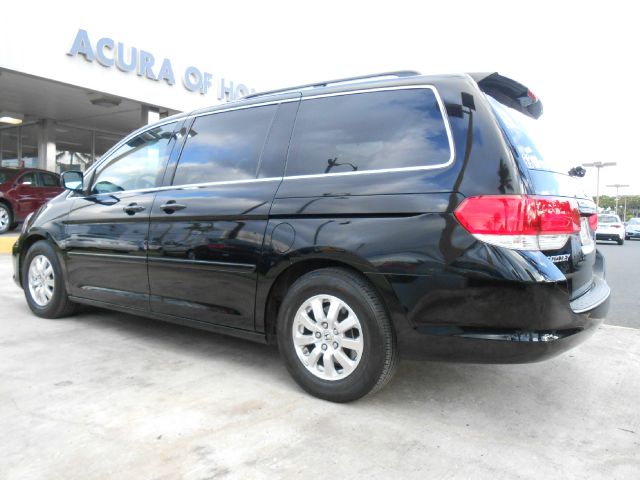 Honda Odyssey 2010 photo 8