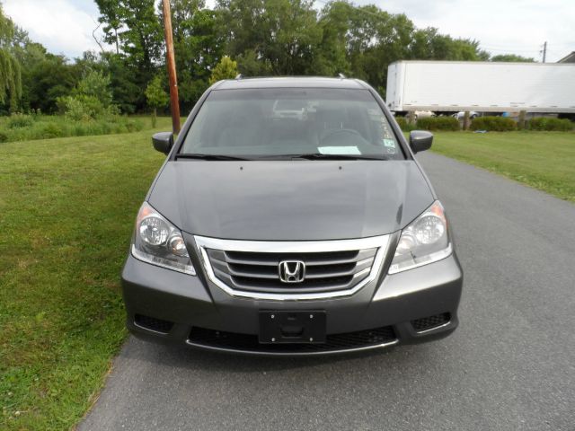 Honda Odyssey 2010 photo 1