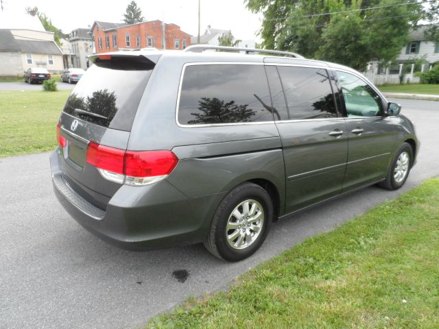 Honda Odyssey 2010 photo 3