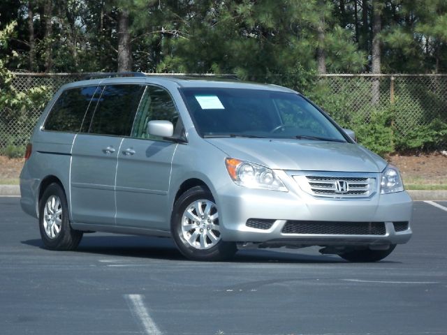 Honda Odyssey LS 2WD MiniVan