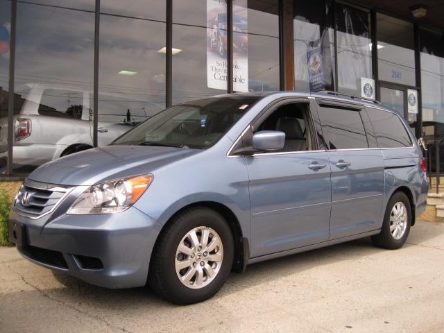 Honda Odyssey 2010 photo 3