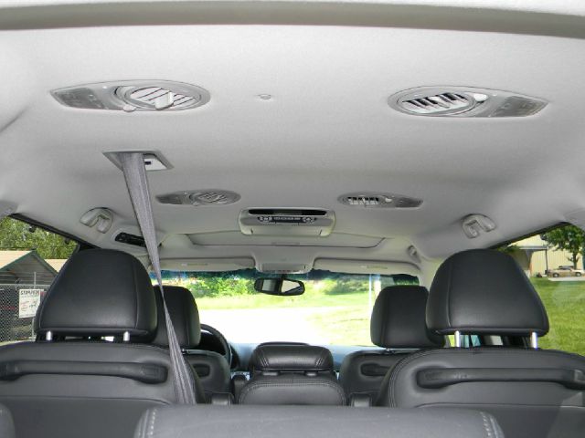 Honda Odyssey 2010 photo 13