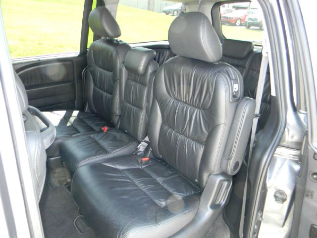 Honda Odyssey 2010 photo 14