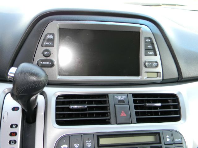 Honda Odyssey 2010 photo 2