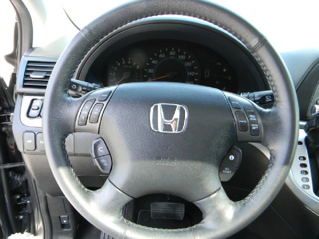 Honda Odyssey 2010 photo 30