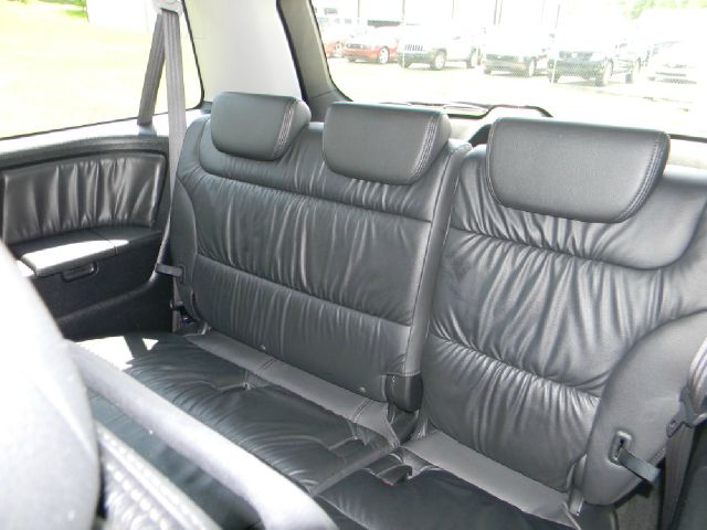 Honda Odyssey 2010 photo 7